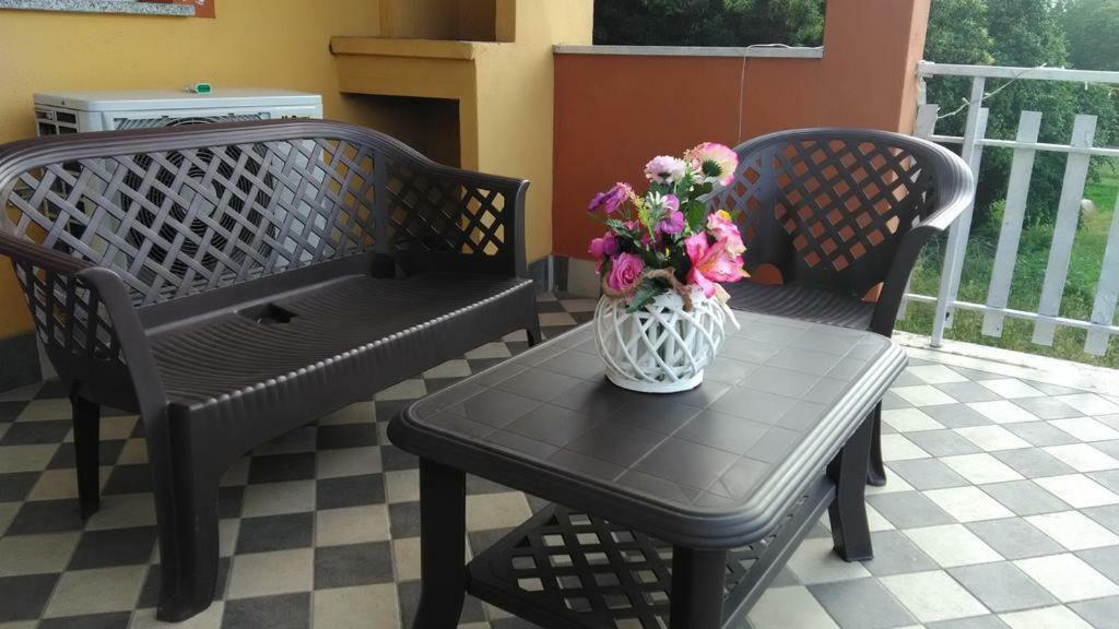 Magnolia Hotel Valmontone Buitenkant foto