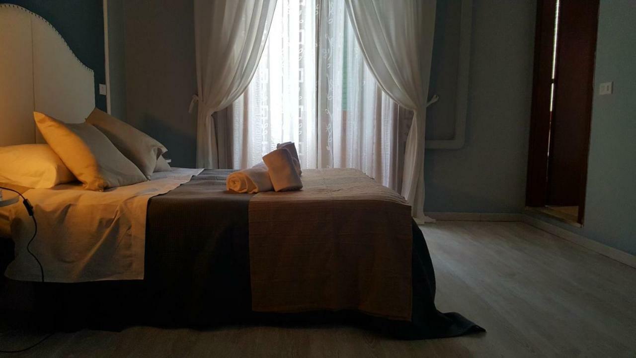 Magnolia Hotel Valmontone Buitenkant foto