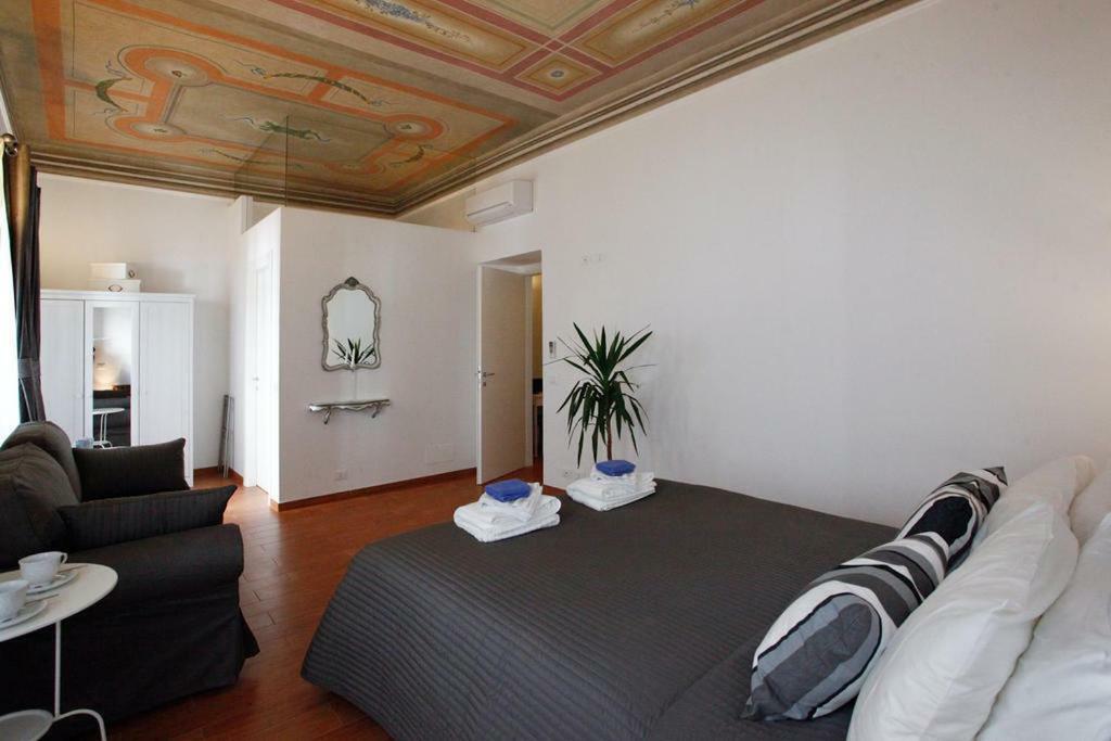 Magnolia Hotel Valmontone Buitenkant foto